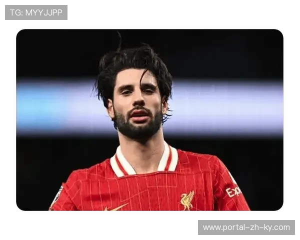 利物浦主场不敌曼城 索博斯洛伊染红离场致局面被动